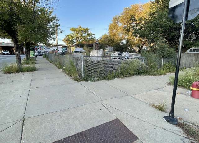 Property at 2358 W 18th Pl, Chicago, IL 60608