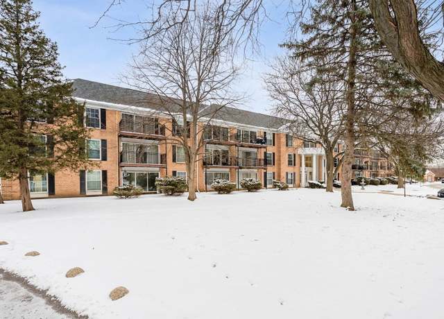 Property at 5300 Carriageway Dr #102, Rolling Meadows, IL 60008, 2 beds, 1 bath