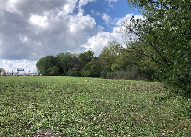 Property at 20638 Lake Cook Rd, Palatine, IL 60074