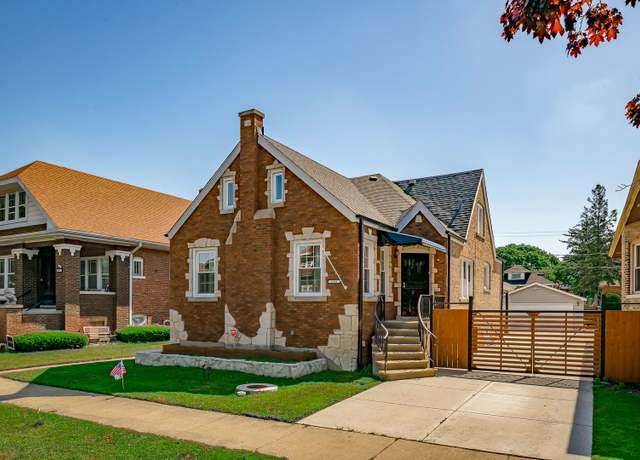 Property at 1833 Cuyler Ave, Berwyn, IL 60402, 4 beds, 2 baths