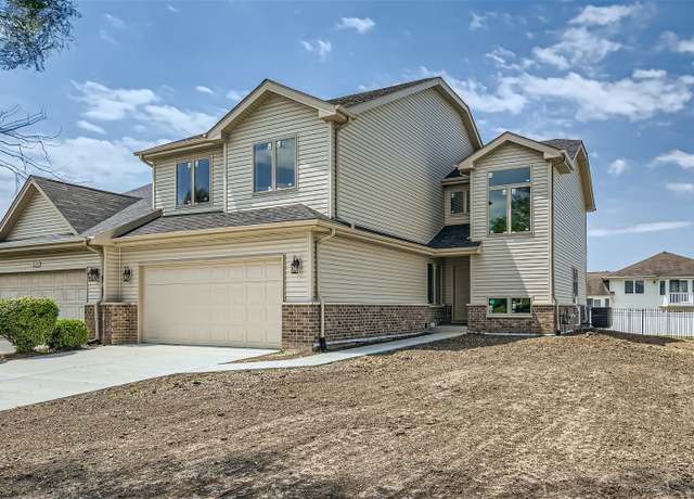 Property at 21210 Shannon Dr, Matteson, IL 60443, 4 beds, 2.5 baths