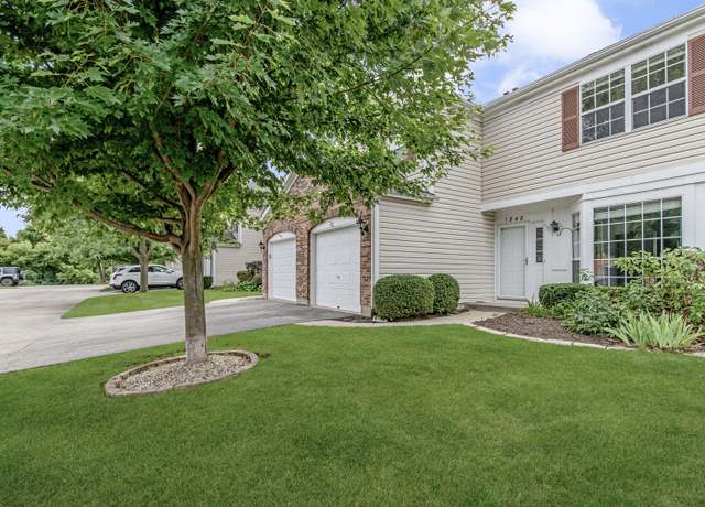 Property at 1848 Princeton Ct, Gurnee, IL 60031, 3 beds, 2.5 baths