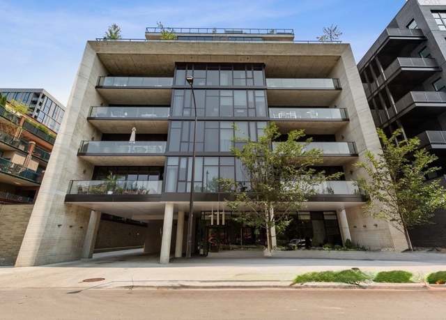 Property at 111 S Peoria St #703, Chicago, IL 60607, 3 beds, 3.5 baths
