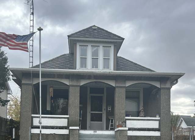 Property at 209 W Dakota St, Spring Valley, IL 61362, 3 beds, 1 bath