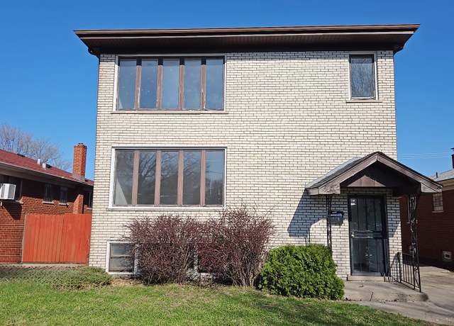 Property at 391 Mackinaw Ave, Calumet City, IL 60409, 6 beds, 3 baths