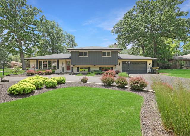 Property at 336 S Central Ave, Wood Dale, IL 60191, 4 beds, 2 baths