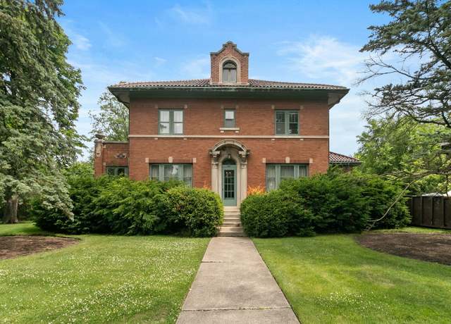 Property at 286 N Delaplaine Rd, Riverside, IL 60546, 4 beds, 3.5 baths