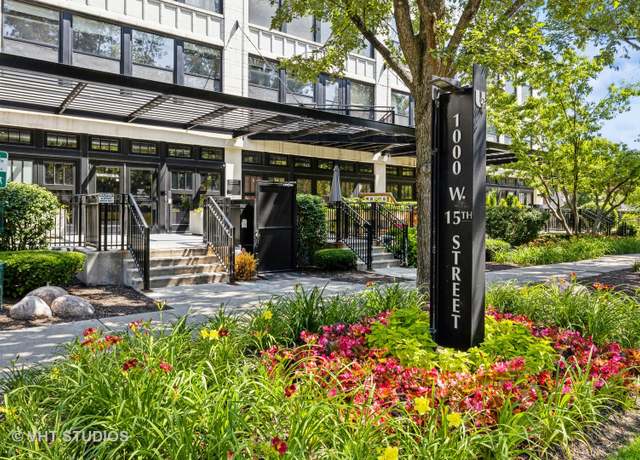 Property at 1000 W 15th St #114, Chicago, IL 60608, 2 beds, 2 baths