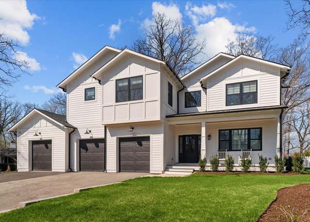 Property at 15 Reliance Ln, Lincolnshire, IL 60069, 5 beds, 6 baths