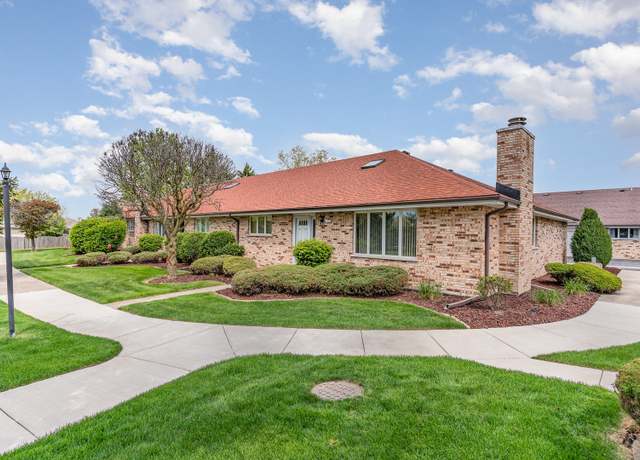 Property at 7547 W Willowood Ct, Orland Park, IL 60462, 2 beds, 2 baths