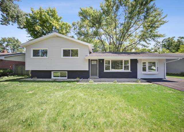Property at 22W633 Burr Oak Dr, Glen Ellyn, IL 60137, 4 beds, 2 baths