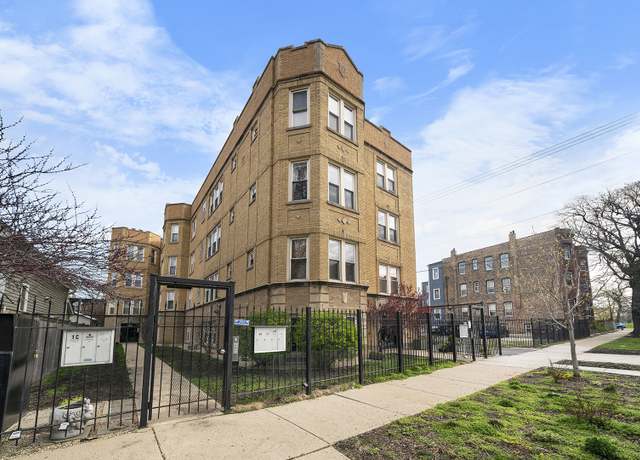 Property at 3222 W Beach Ave Unit 2C, Chicago, IL 60651, 2 beds, 2 baths