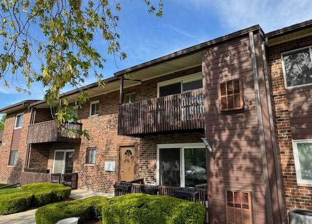 Property at 18063 Live Oak Ct #1608, Tinley Park, IL 60477, 2 beds, 2 baths