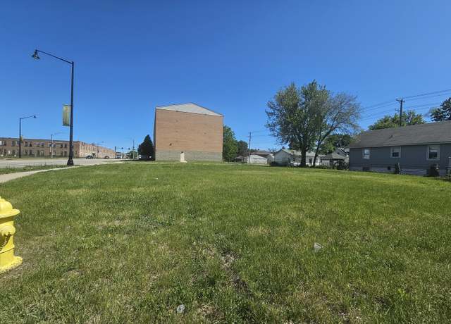 Property at 2134 Kishwaukee St, Rockford, IL 61104