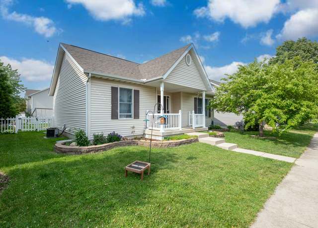 Property at 920 Bull St, Normal, IL 61761, 4 beds, 2 baths