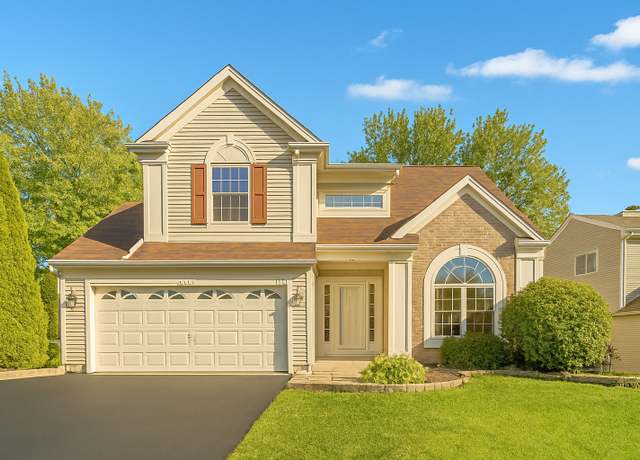 Property at 537 Rose Ln, Bartlett, IL 60103, 3 beds, 2.5 baths