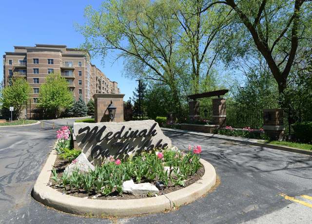 Property at 120 N Lakeview Dr #117, Bloomingdale, IL 60108, 2 beds, 1 bath