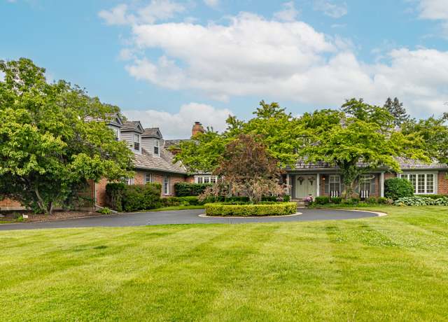 Property at 36955 N Fox Hill Dr, Wadsworth, IL 60083, 5 beds, 7 baths