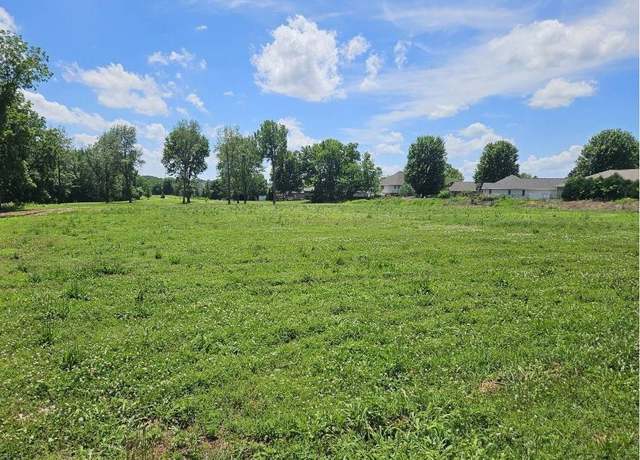Property at 1700 Kochs Ln, Quincy, IL 62305