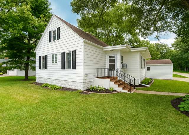 Property at 37519 N North Ave, Beach Park, IL 60087, 3 beds, 1 bath