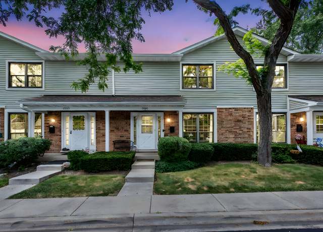 Property at 4205 Brentwood Ln, Waukegan, IL 60087, 3 beds, 1.5 baths