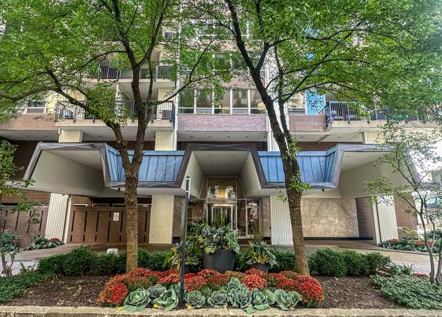 Property at 201 E Chestnut St Unit 11F, Chicago, IL 60611, 1 bed, 1 bath