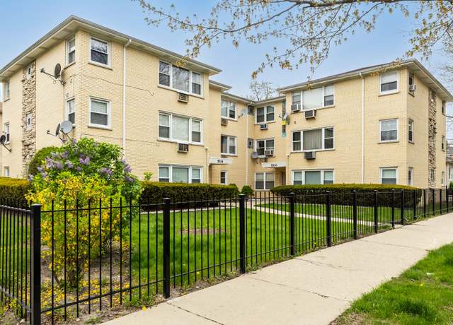 Property at 5700 W Montrose Ave Unit 2D, Chicago, IL 60634, 2 beds, 1 bath
