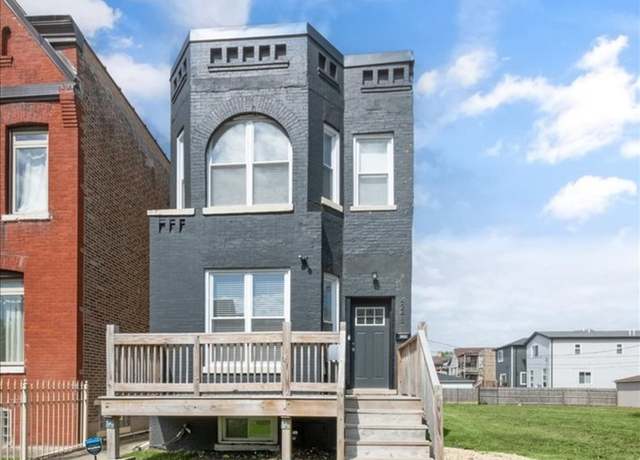 Property at 4248 S Saint Lawrence Ave, Chicago, IL 60653, 3 beds, 2.5 baths