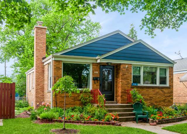 Property at 928 Grey Ave, Evanston, IL 60202, 5 beds, 2 baths