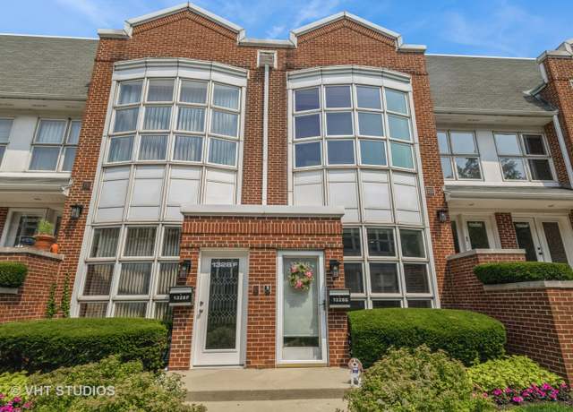 Property at 1328 S Federal St Unit G, Chicago, IL 60605, 2 beds, 2 baths