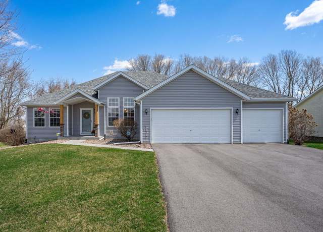 Property at 10025 Lismore Rd, Roscoe, IL 61073, 3 beds, 2.5 baths