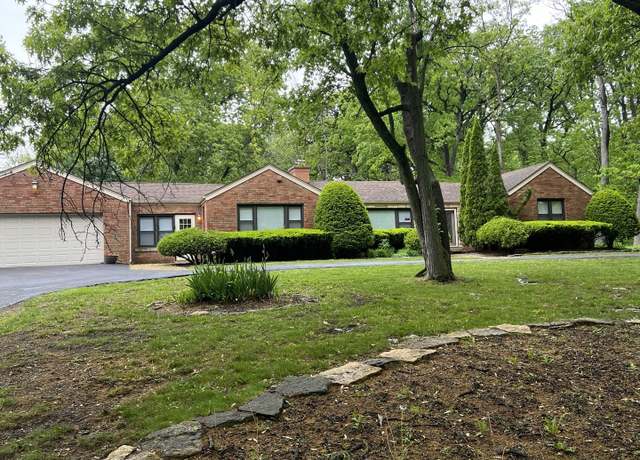 Property at 12200 S 88th Ave, Palos Park, IL 60464, 3 beds, 1.5 baths
