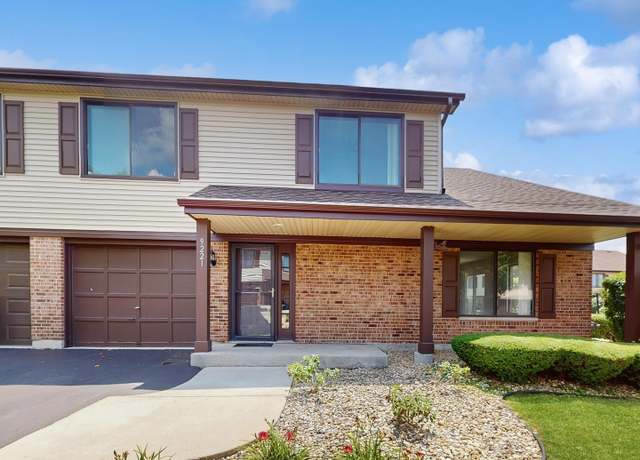 Property at 9221 Auburn Ct, Orland Park, IL 60462, 3 beds, 1.5 baths