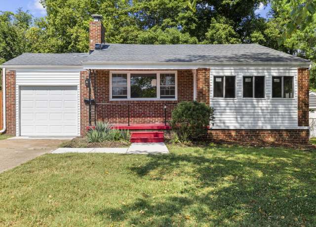 Property at 13 Sherwood Frst, Belleville, IL 62223, 2 beds, 1 bath