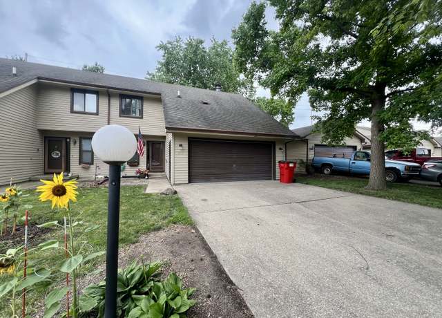 Property at 803 Irvine Rd #803, Champaign, IL 61822, 3 beds, 1.5 baths
