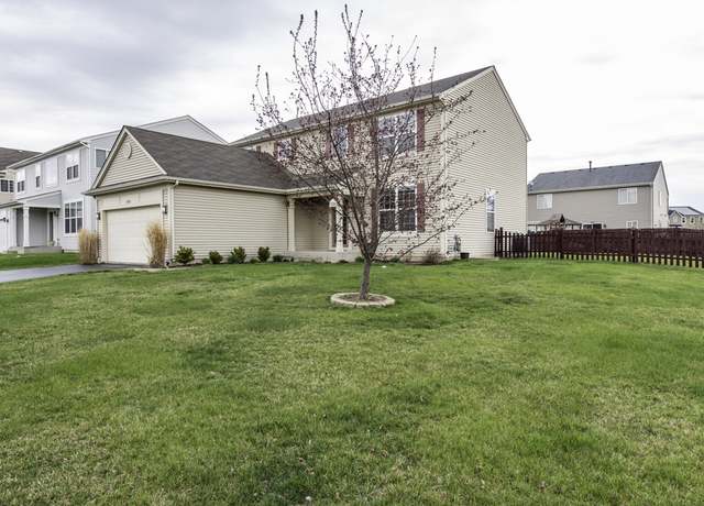 Property at 39251 Crofton Ln, Beach Park, IL 60083, 4 beds, 3.5 baths