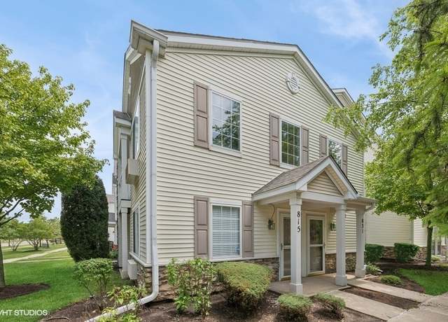 Property at 815 Silverstone Dr #815, Carpentersville, IL 60110, 2 beds, 2 baths