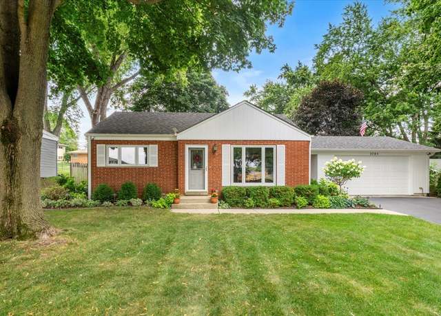 Property at 3705 W Anne St, Mchenry, IL 60050, 3 beds, 2 baths