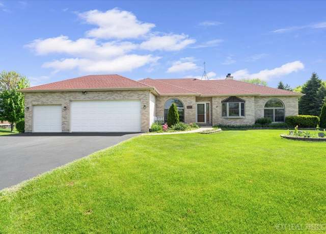 Property at 46w306 Woodview Pkwy, Hampshire, IL 60140, 4 beds, 4 baths