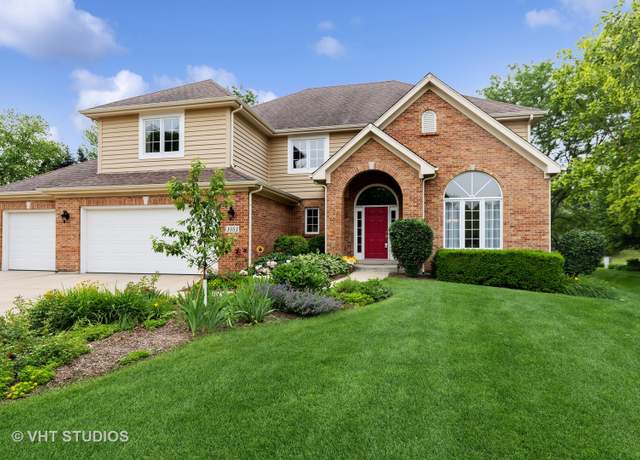 Property at 1051 Chadwick Ct, Aurora, IL 60502, 4 beds, 3.5 baths