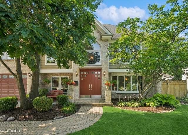 Property at 3201 Dell Pl, Glenview, IL 60025, 5 beds, 4 baths