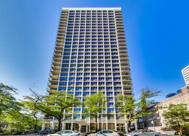 Property at 88 W Schiller St Unit 1806L, Chicago, IL 60610, 2 beds, 1 bath