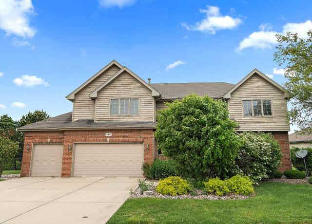 Property at 2867 Ryan Dr, New Lenox, IL 60451, 4 beds, 2.5 baths