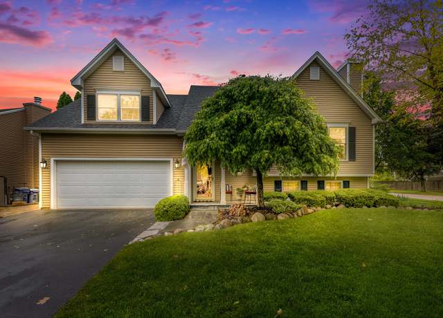 Property at 1714 Larson Ave, St. Charles, IL 60174, 5 beds, 3 baths