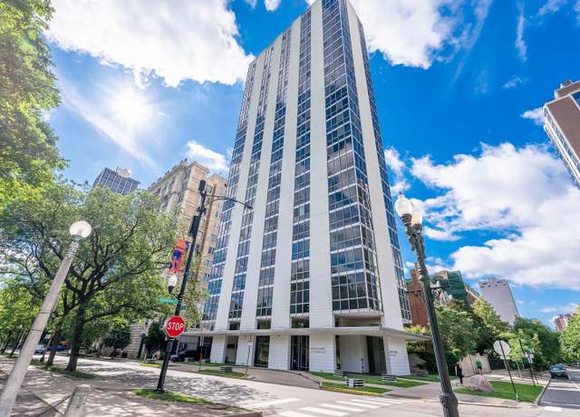 Property at 1555 N Dearborn Pkwy Unit 15B, Chicago, IL 60610, 1 bath
