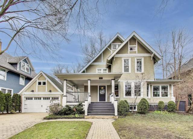 Property at 709 Foster St, Evanston, IL 60201, 5 beds, 3.5 baths