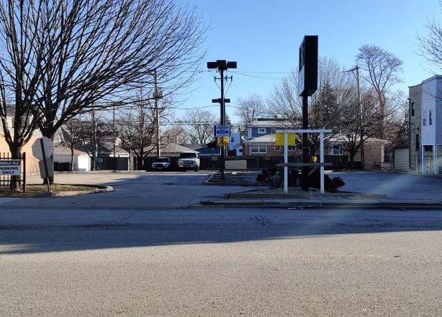 Property at 6681 N Northwest Hwy, Chicago, IL 60631