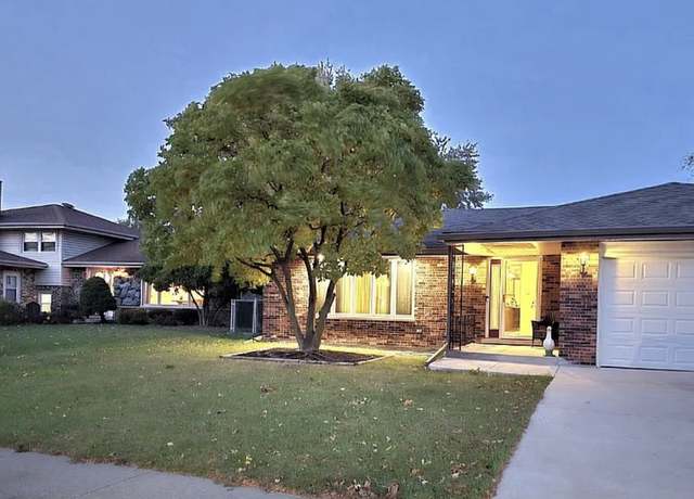 Property at 7738 Wheeler Dr, Orland Park, IL 60462, 3 beds, 2 baths