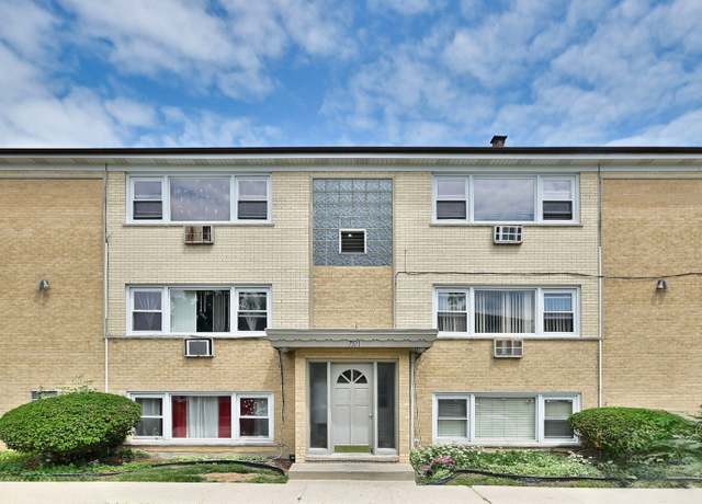 Property at 7321 W Fullerton Ave #10, Elmwood Park, IL 60707, 2 beds, 1 bath