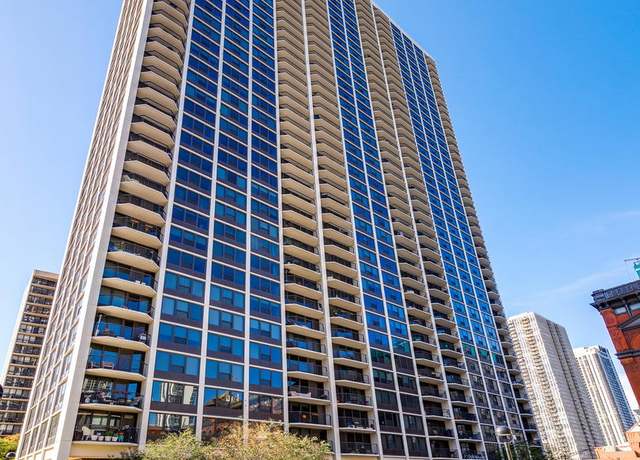 Property at 1560 N Sandburg Ter Unit 2403J, Chicago, IL 60610, 2 beds, 1 bath